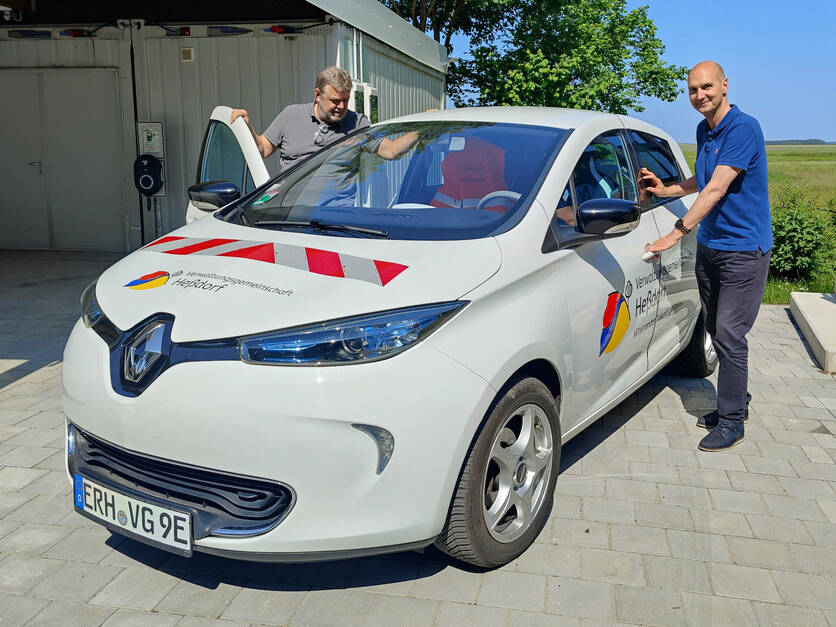 Elektro-Dienstwagen Renault Zoe der VG Heßdorf - Übergabe