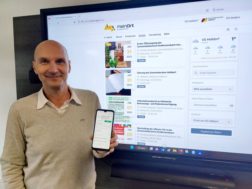 Start der Bürger-App der VG Heßdorf - VG-Chef Jäkel präsentiert die mobile Anwendung.