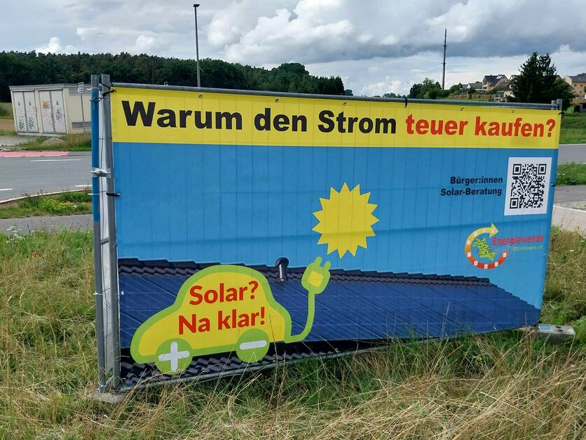 Bauzaun-Werbebanner Bürgerinnen Solar-Beratung